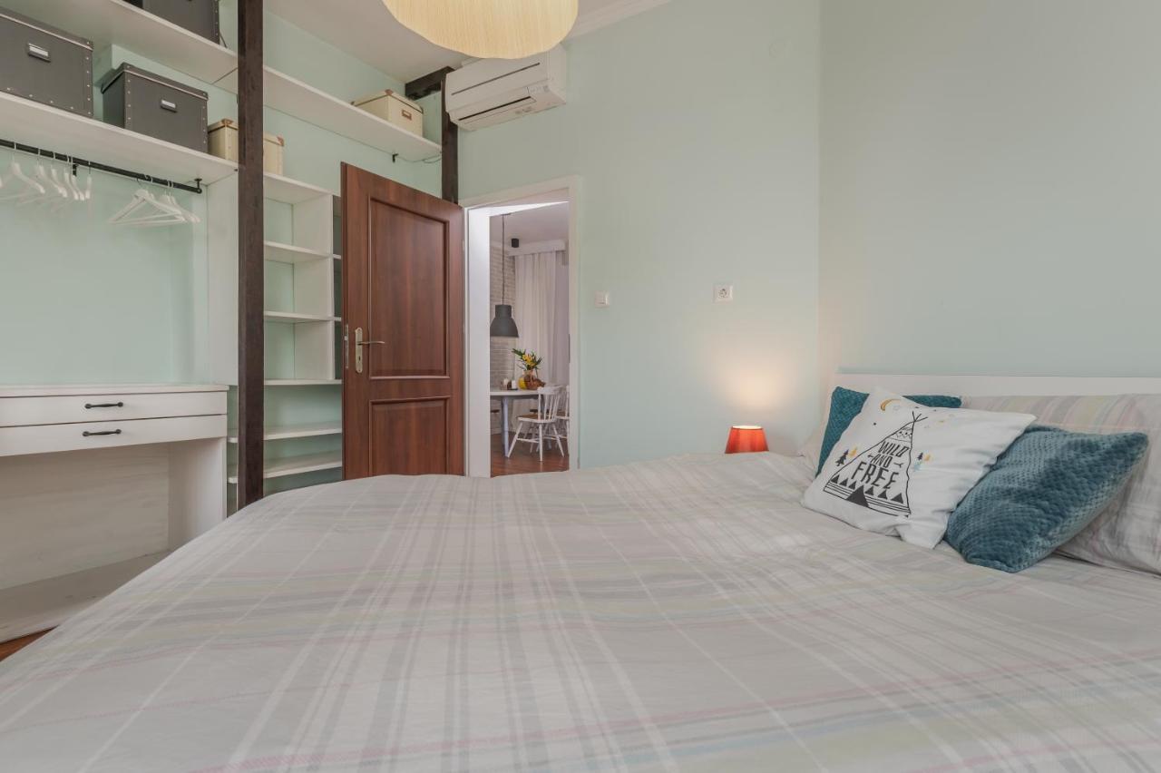 Flamingo Flat /Two-Bedroom With Balcony\ Sofia Exterior photo